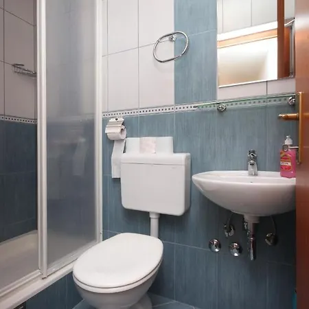 Apartman By The Sea Donja Vala, Makarska - 6658 Drvenik (Split-Dalmatia)